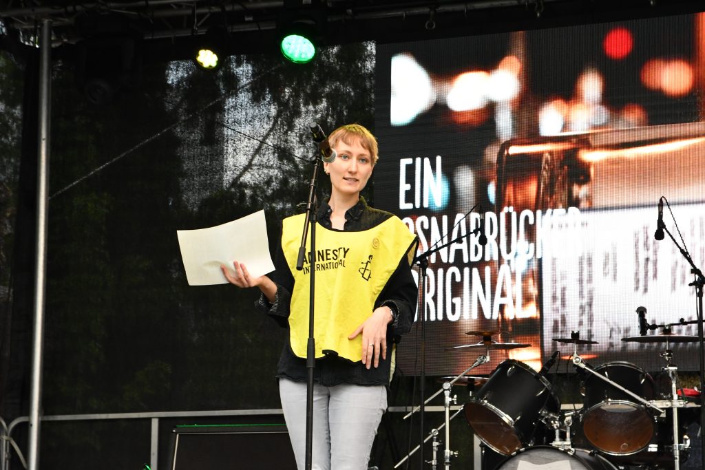 Young Amnesty auf der Young Talent Stage Maiwoche 2022 Osnabrück